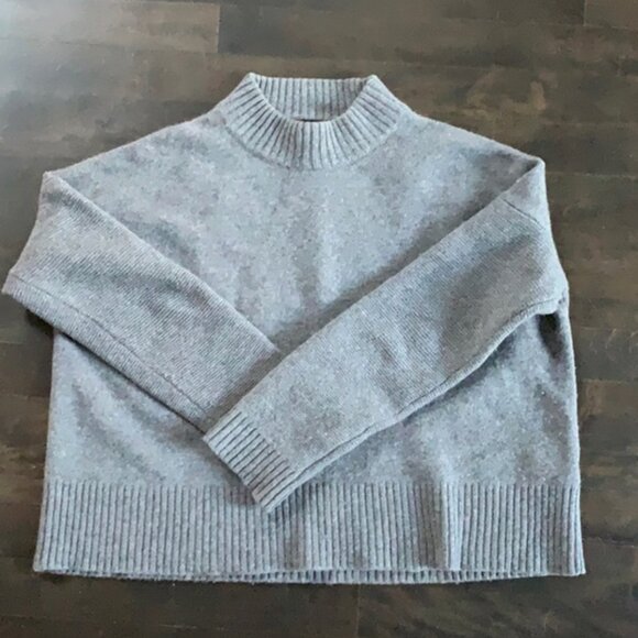 Rag & Bone Cropped Grey Sweater - Picture 3 of 6